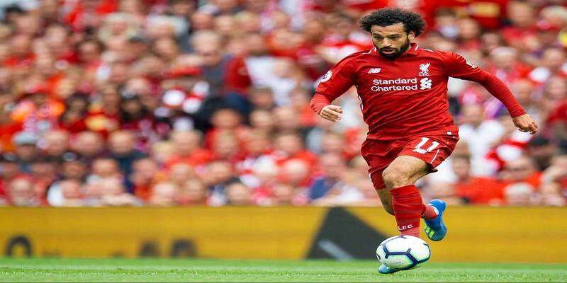 Mohamed Salah tiền đạo cánh xuất sắc