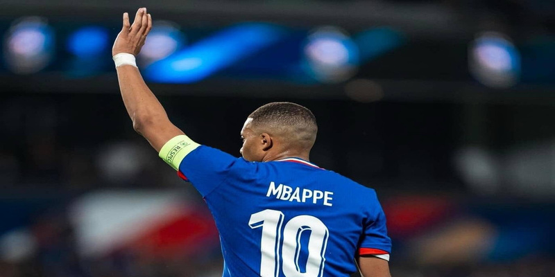 Thành khủng của Kylian Mbappe cho ĐTQG Pháp